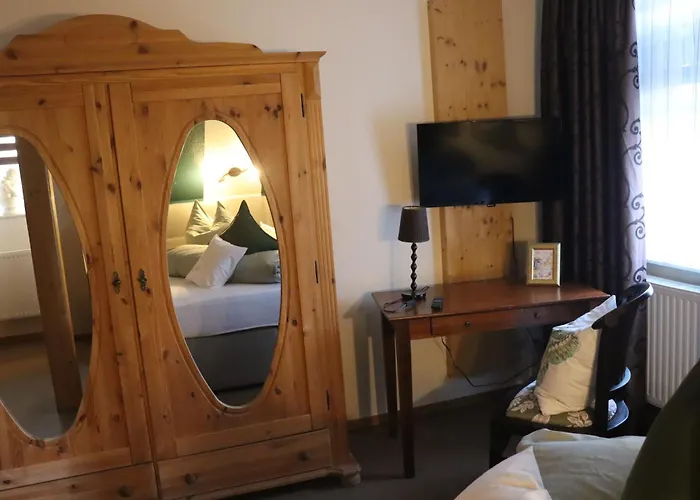 Hotel Kropper Busch Garni